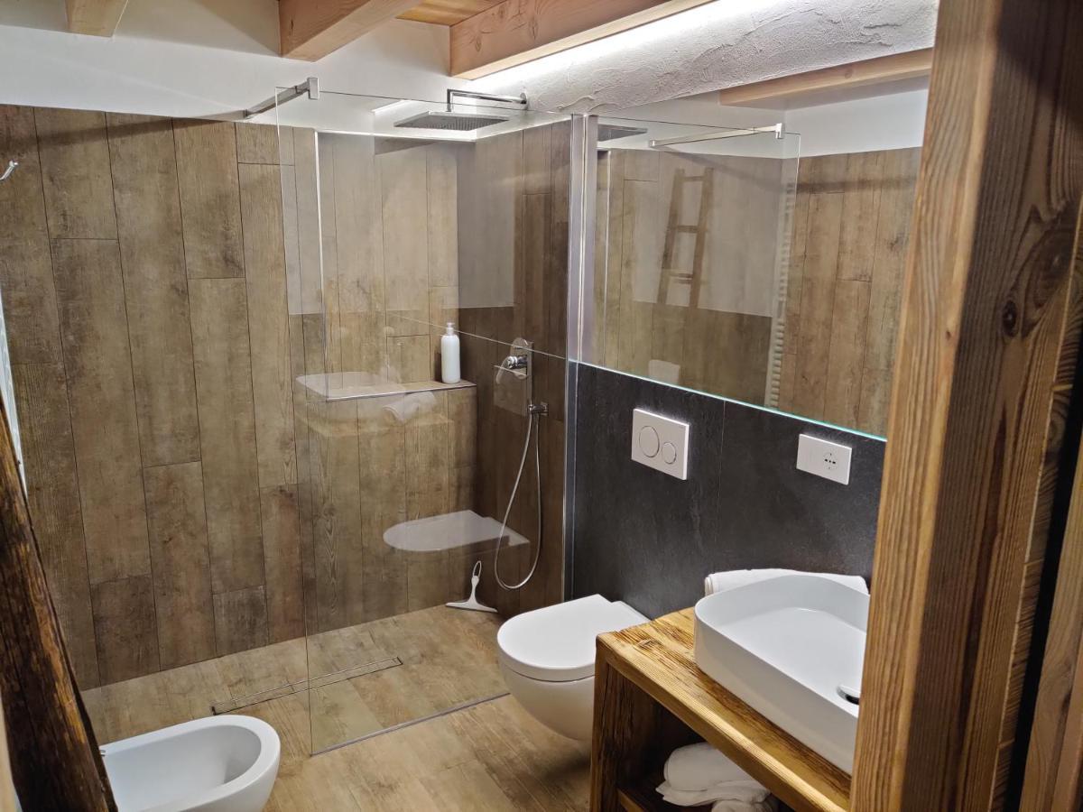 Au Fond Du Bourg Appartement Aosta Buitenkant foto